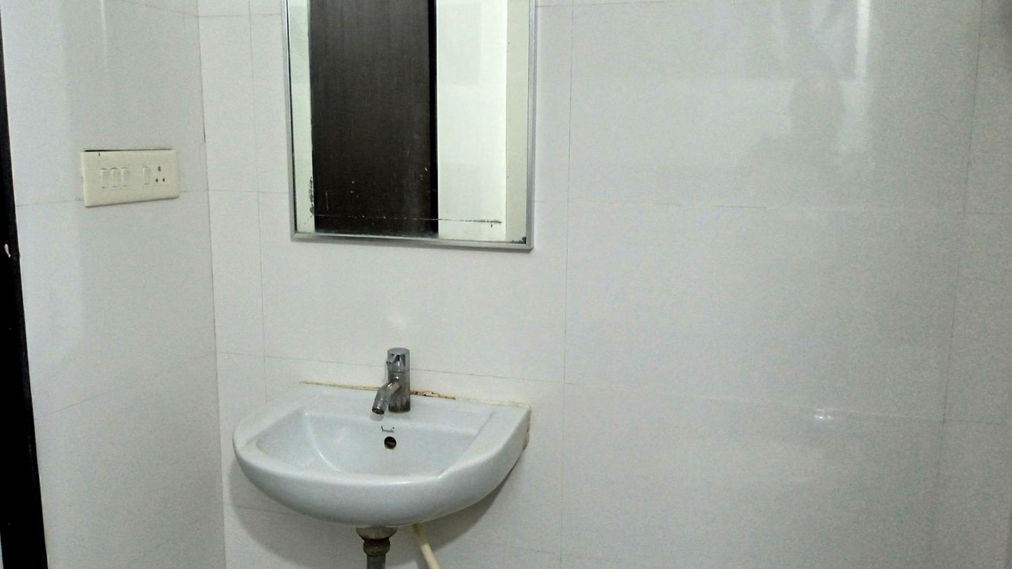 Hotel Ramniwas Jalgaon Extérieur photo